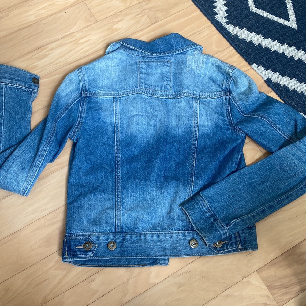 Mudd XS distressed jean jacket. Perfect condition - Picture 5 of 6